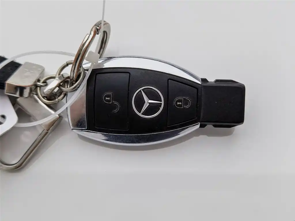 Mercedes-Benz GLA 2017 GLA 200 Fashion фото 19