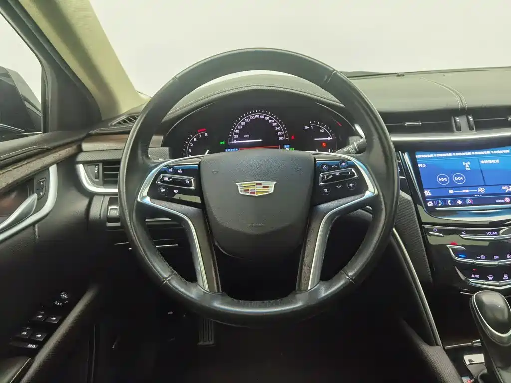 Photo 11 - Cadillac XTS