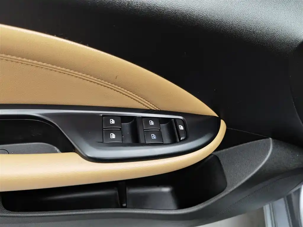 Buick Excelle 2018 18T Automatic Flagship фото 9