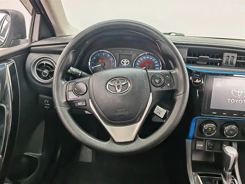 Toyota Levin 2018 185T CVT Premium Edition China V фото 11