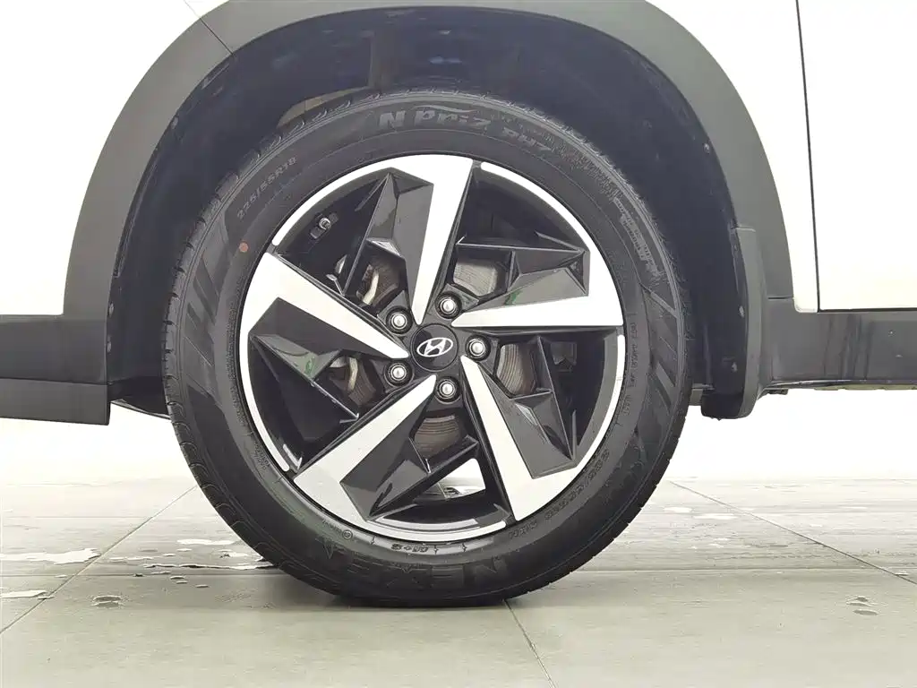 Hyundai Beijing Hyundai ix35 2021 240TGDi DCT 2WD GLS Leading Edition фото 17
