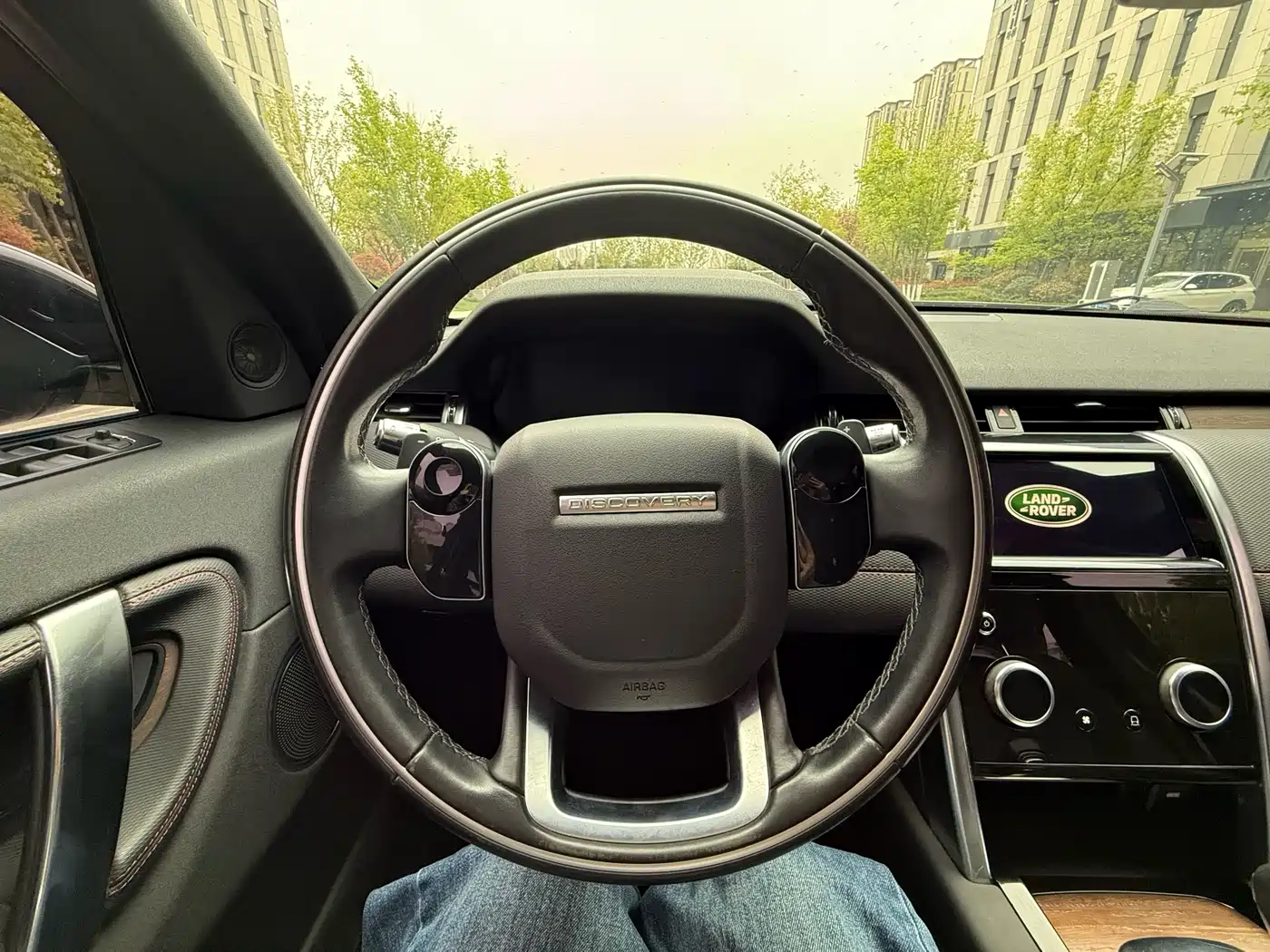 LAND ROVER DISCOVER SPORTS