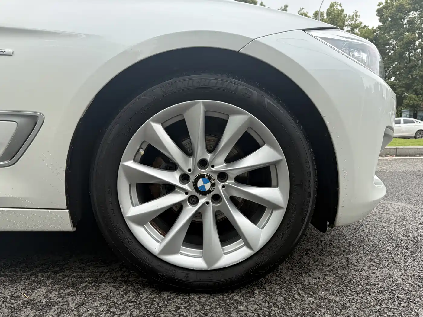 BMW 3 Series GT 2013 320i Style Design Package фото 7