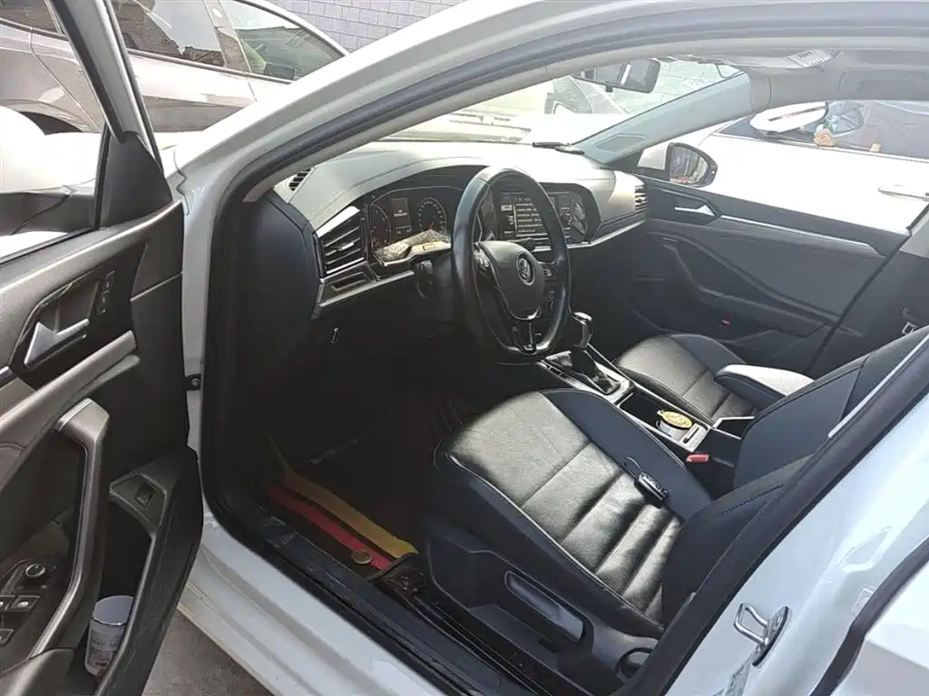Volkswagen Sagitar 2019 200TSI DSG Comfort Edition China VI фото 23