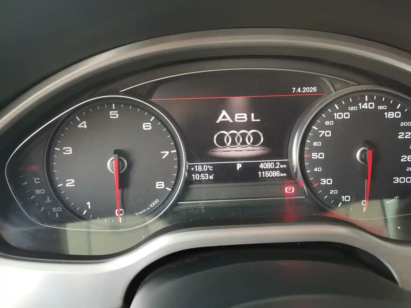 Audi A8 2017 A8L 45 TFSI quattro Excellence Pioneer Edition фото 8