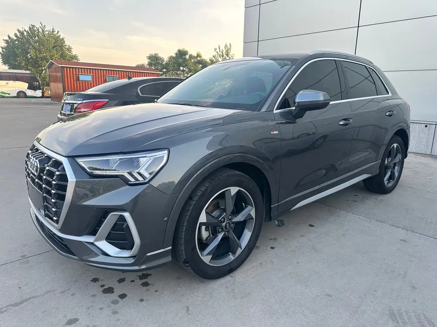 Audi Q3 2023 35 TFSI Fashion Dynamic (1.4T)
