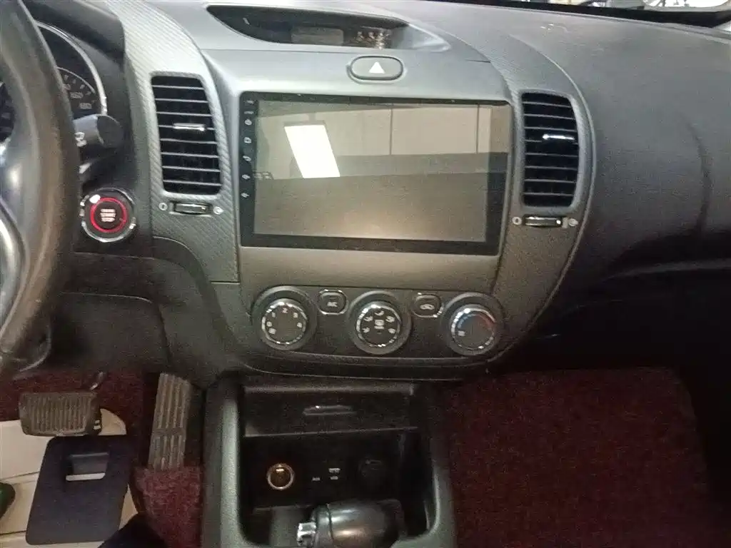 Kia K3 2017 1.6L Automatic 15th Anniversary Special GLS фото 9