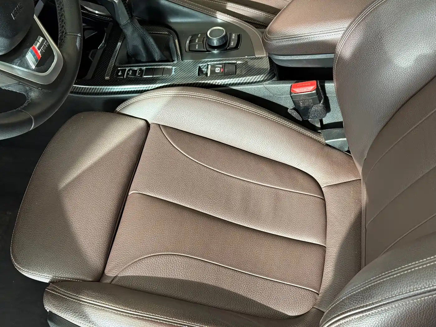 BMW X1 2019 sDrive18Li Premium Model фото 9
