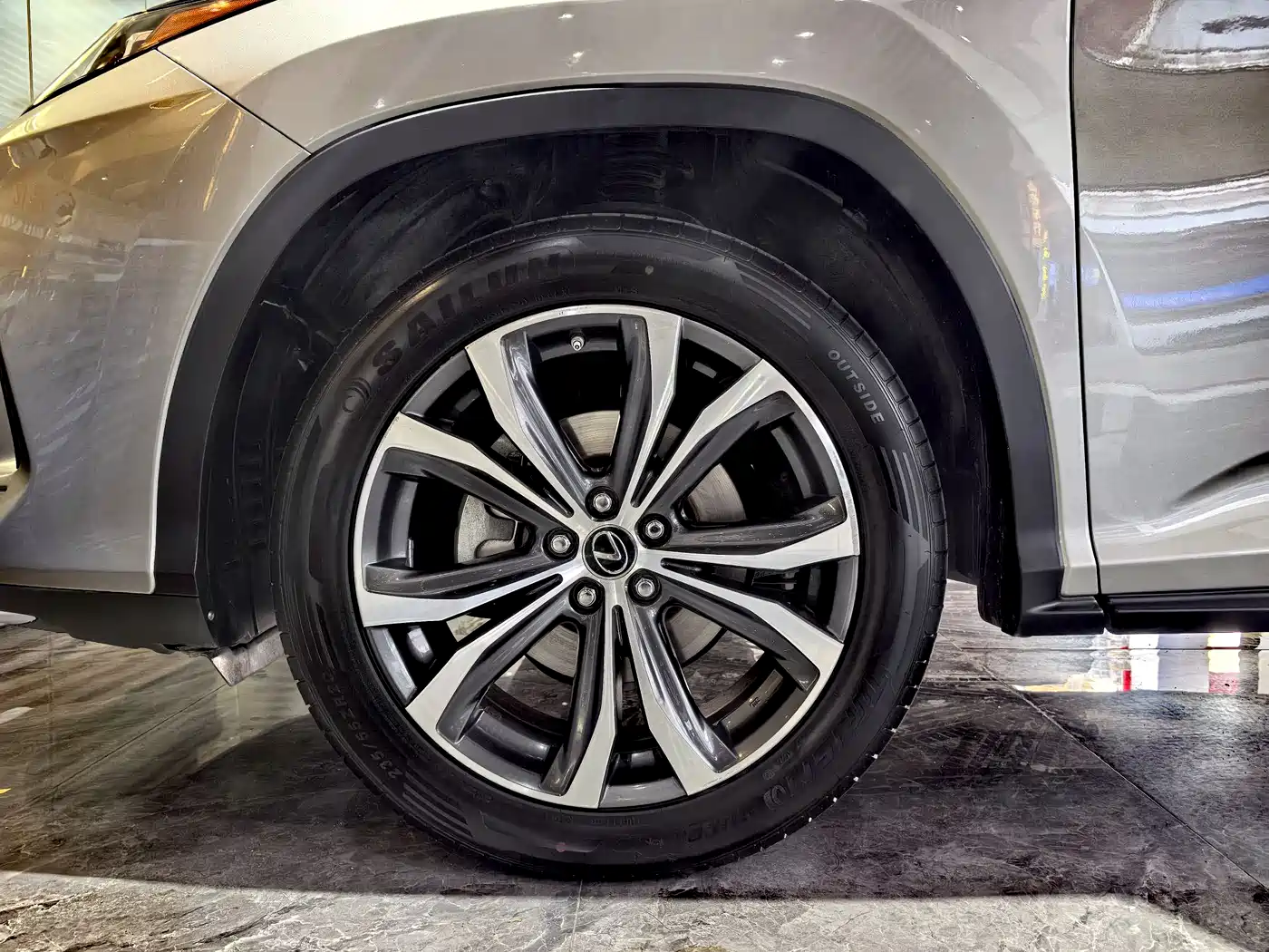 LEXUS RX