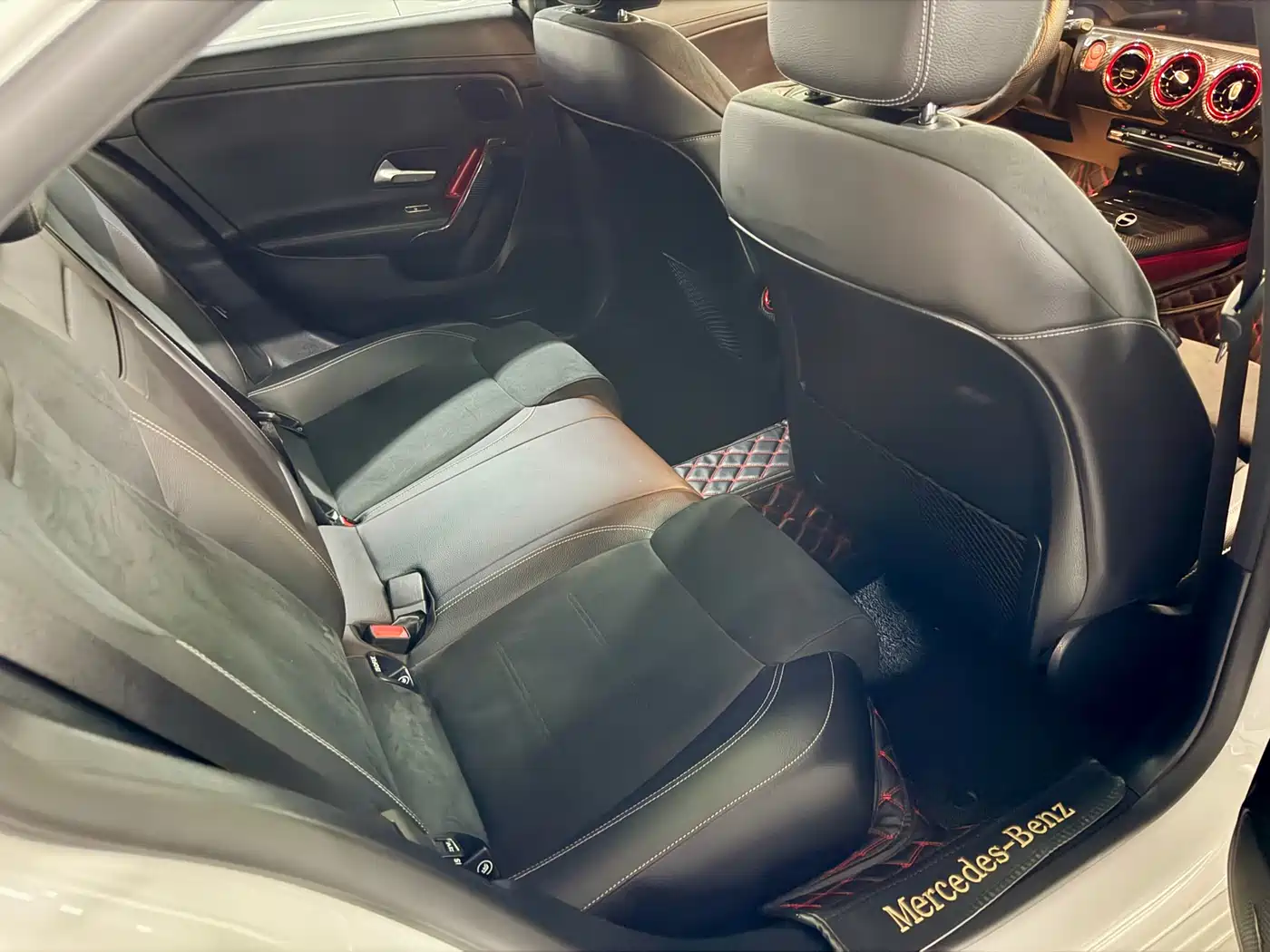 Mercedes-Benz A-Class 2020 A 200 L Sport Sedan фото 10