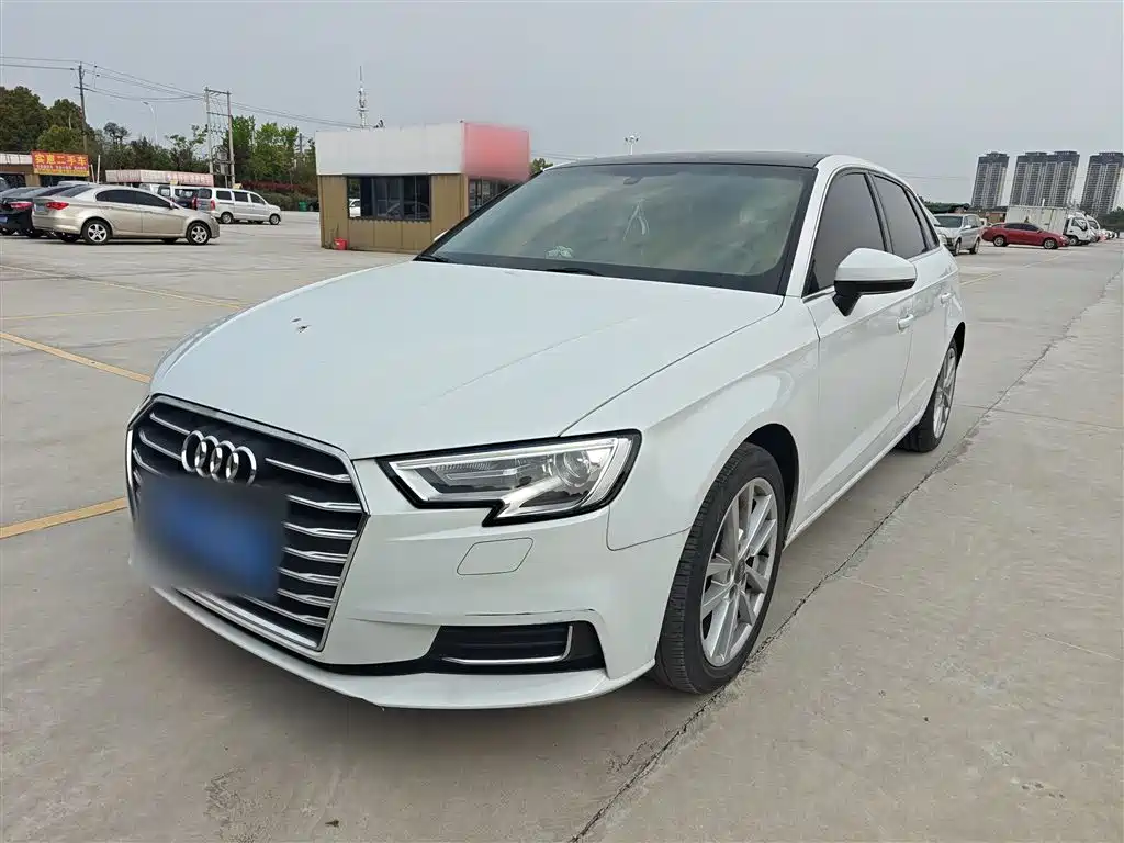 Audi A3 2020 Facelift Sportback 35 TFSI Progressive (China VI) фото 2