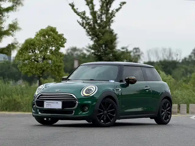 MINI MINI 2020 1.5T COOPER Artist