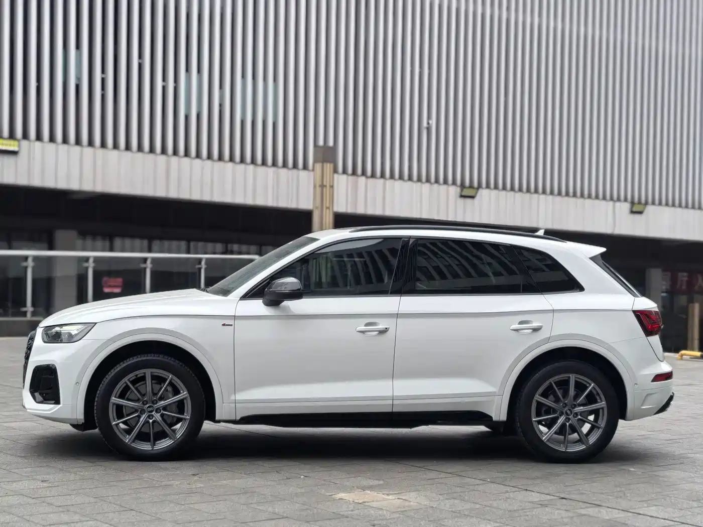 Audi Q5L 2022 40T RS Kit Racing Speed Edition фото 7