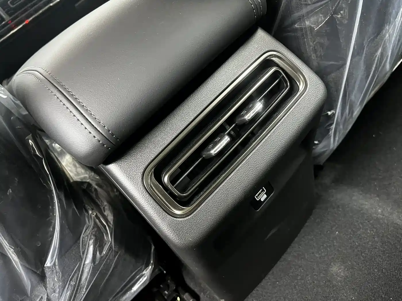 Haval Meng Long NEV 2026 Hi4 102 Premium фото 12