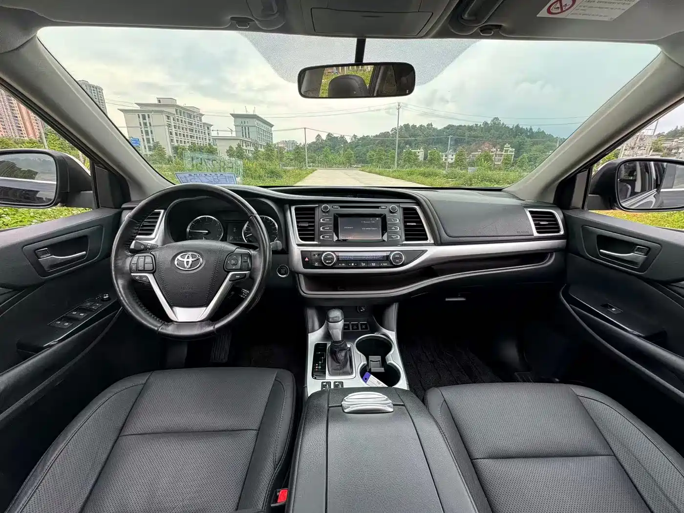 Toyota Highlander 2015 2.0T AWD Luxury Edition 7-seater фото 8