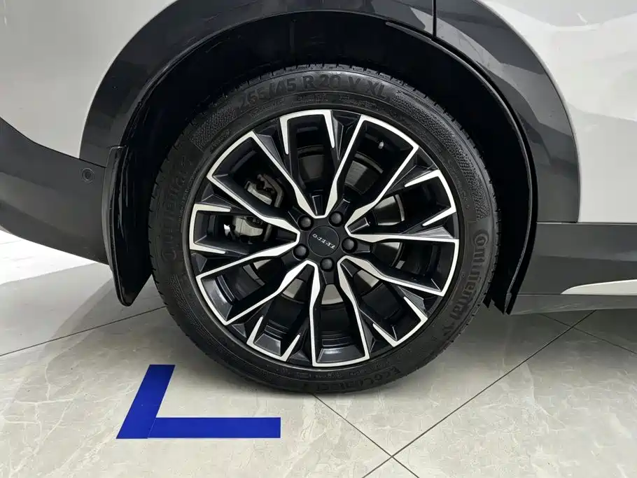 ZEEKR 7X 2025 2025 Model 75kWh RWD Smart Driving Edition