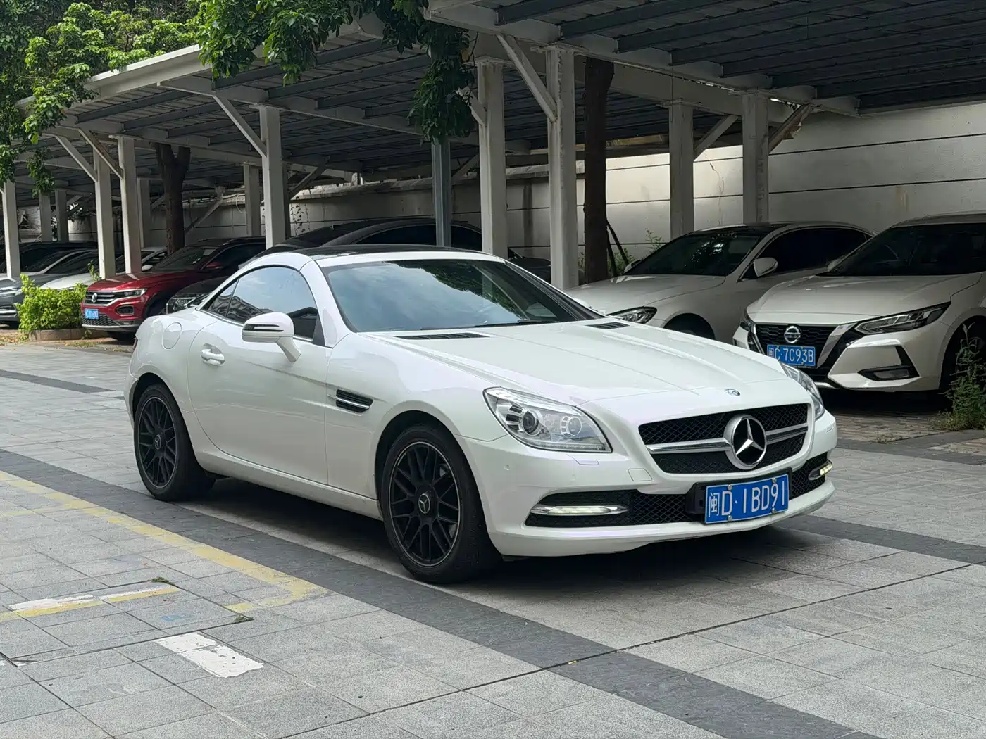 Mercedes-Benz SLK-Class 2012 2011 SLK 200 Fashion