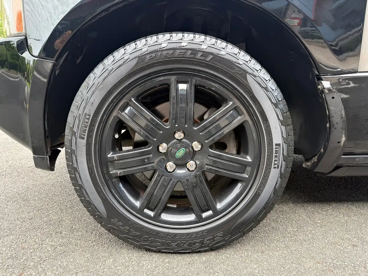 Photo 32 - Land Rover Range Rover