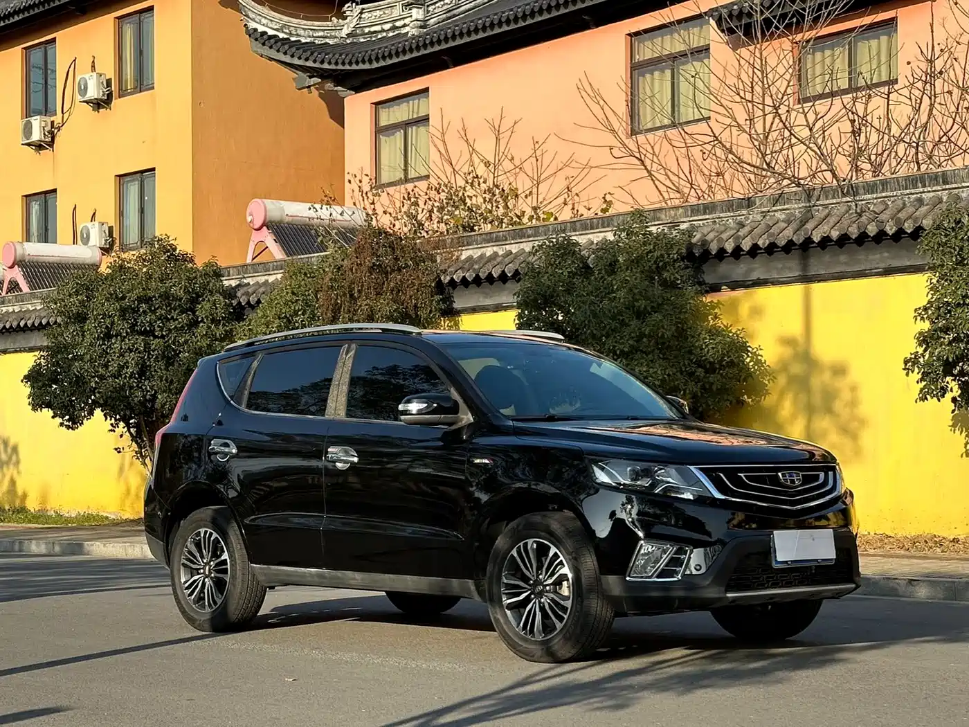 GEELY AUTOMOBILE VISION X6