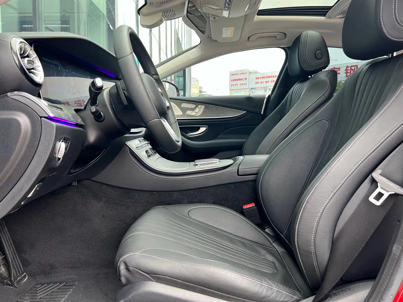 Mercedes-Benz CLS 2018 CLS 300 Luxury фото 17