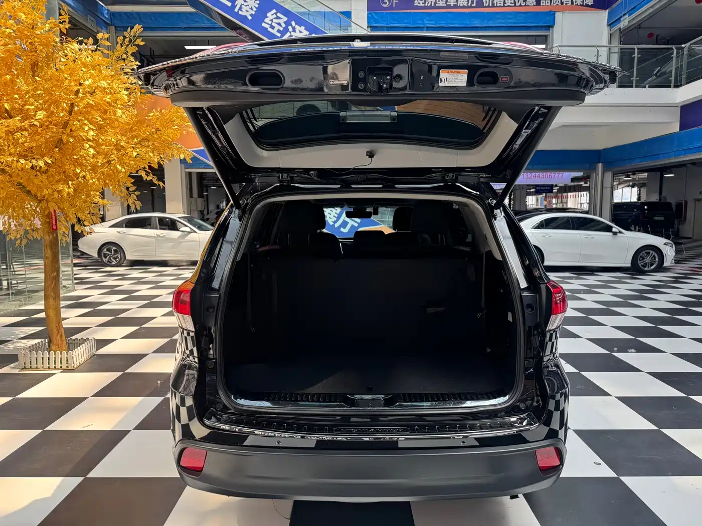 Toyota Highlander 2018 2.0T 4WD Luxury 7-seater China VI фото 10