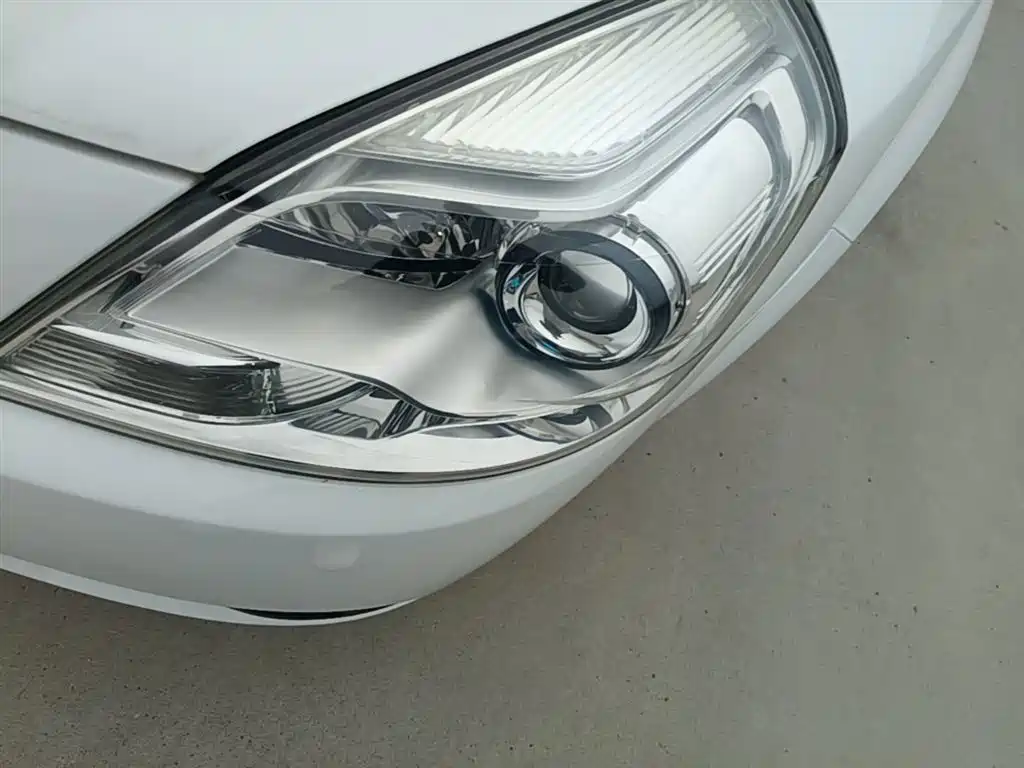 Buick Excelle 2015 1.5L Automatic Classic фото 18