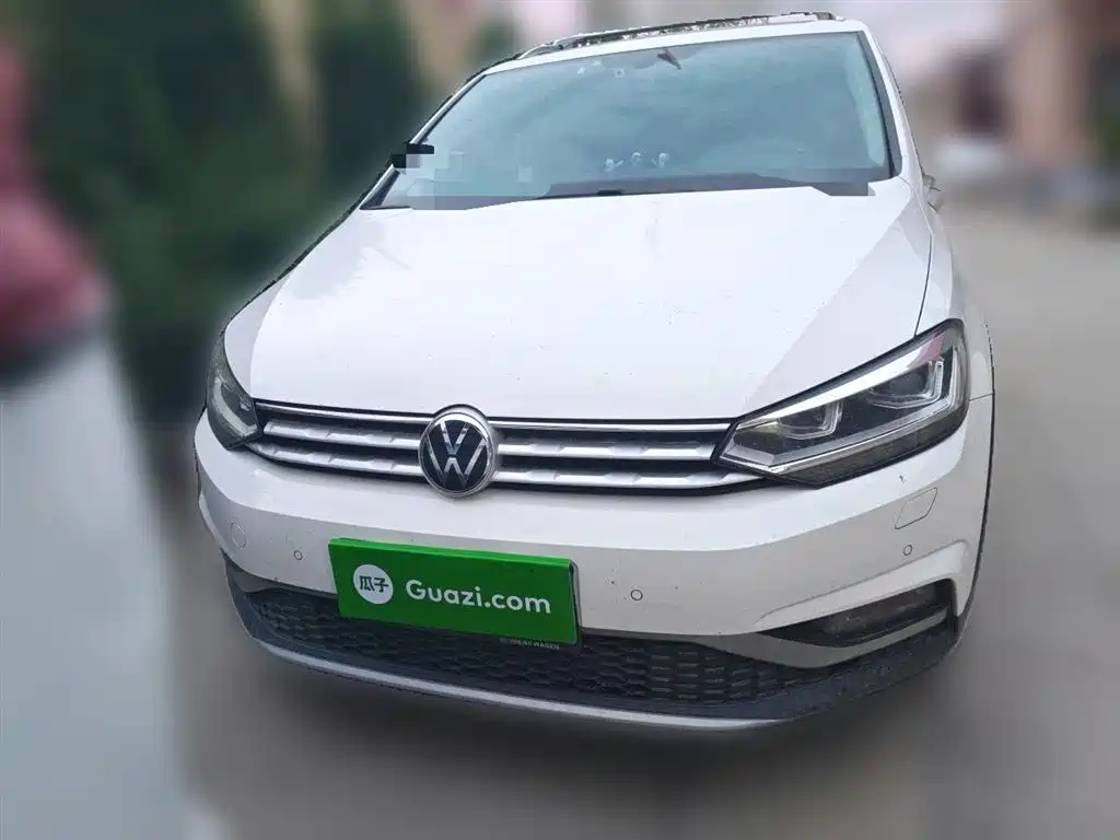 Volkswagen Touran 2021 Touran L 280TSI DSG Cross Edition 7-seater фото 24