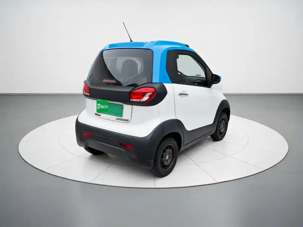 2021 Baojun E100