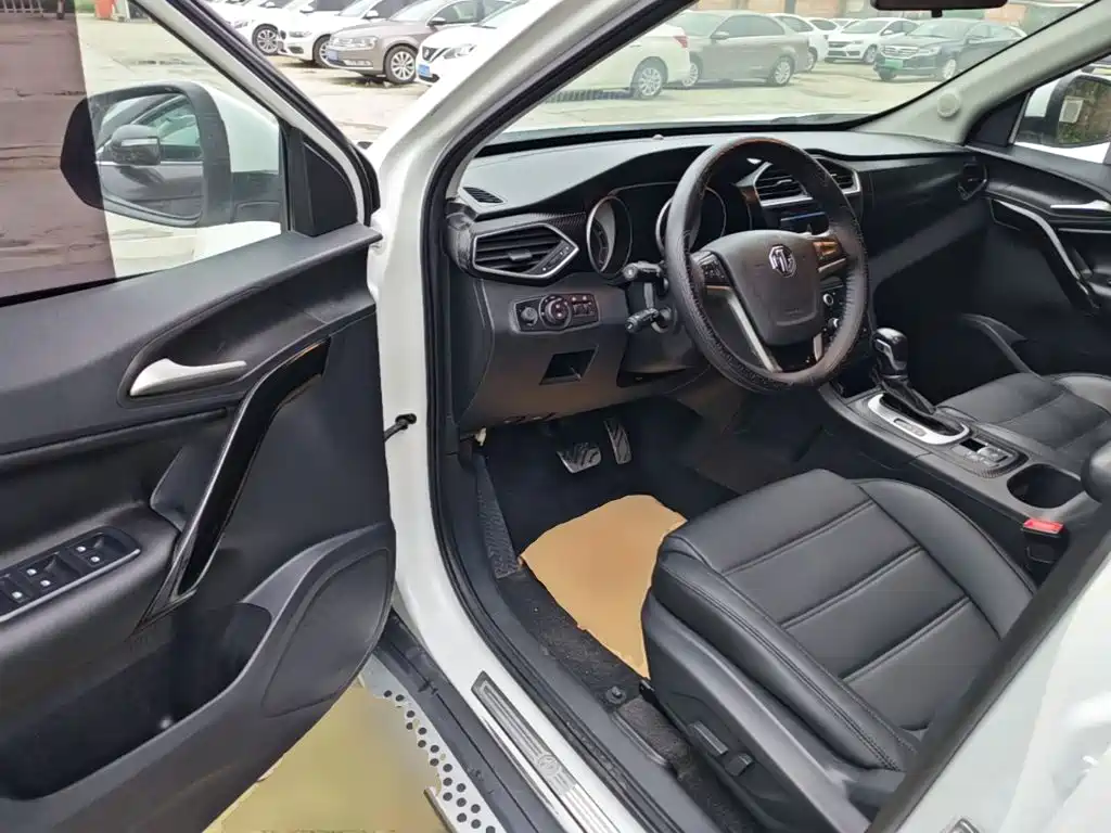 MG Roewe RX5 2015 2015 1.5TGI TST AWD Luxury Edition