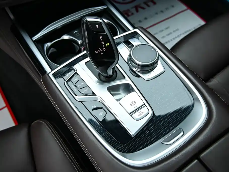 BMW 7 Series 2019 Facelift 730Li M Sport Package фото 18