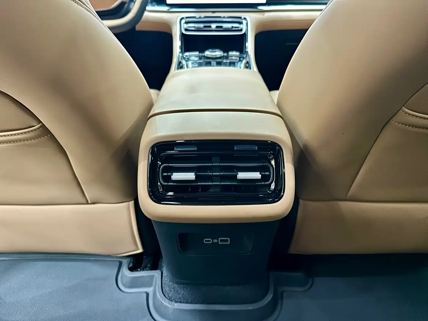 Geely Galaxy Galaxy A7 2025 EM-i фото 19