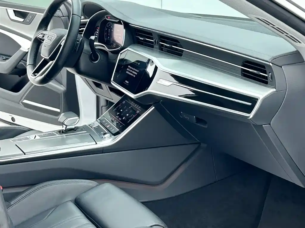Audi A7 2020 45 TFSI Premium Selection фото 18