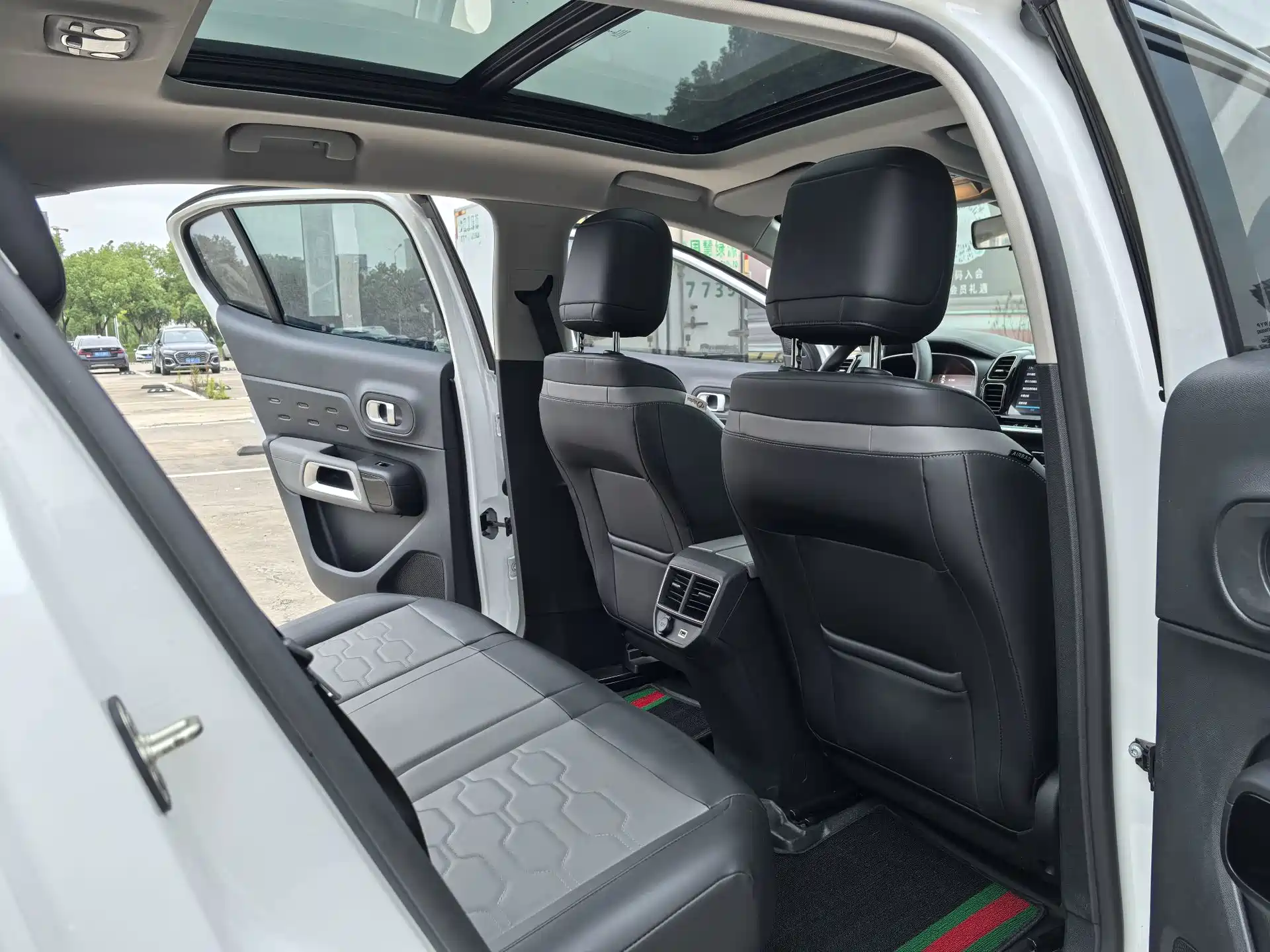 Фото 13 - Citroën Tianyi C5 AIRCROSS