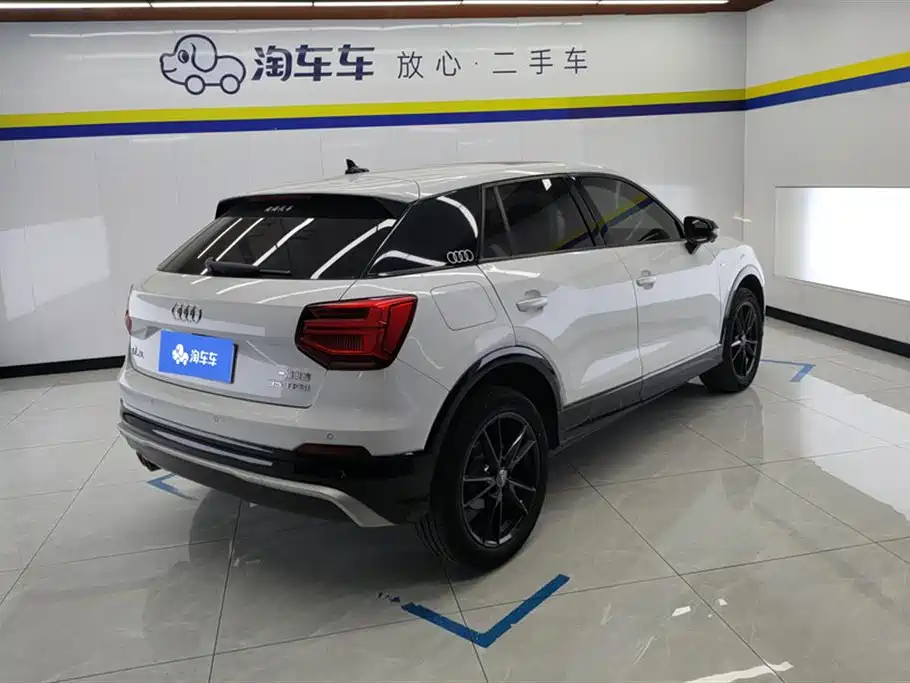 Audi Q2L 2021 35 TFSI Progressive Dynamic фото 3