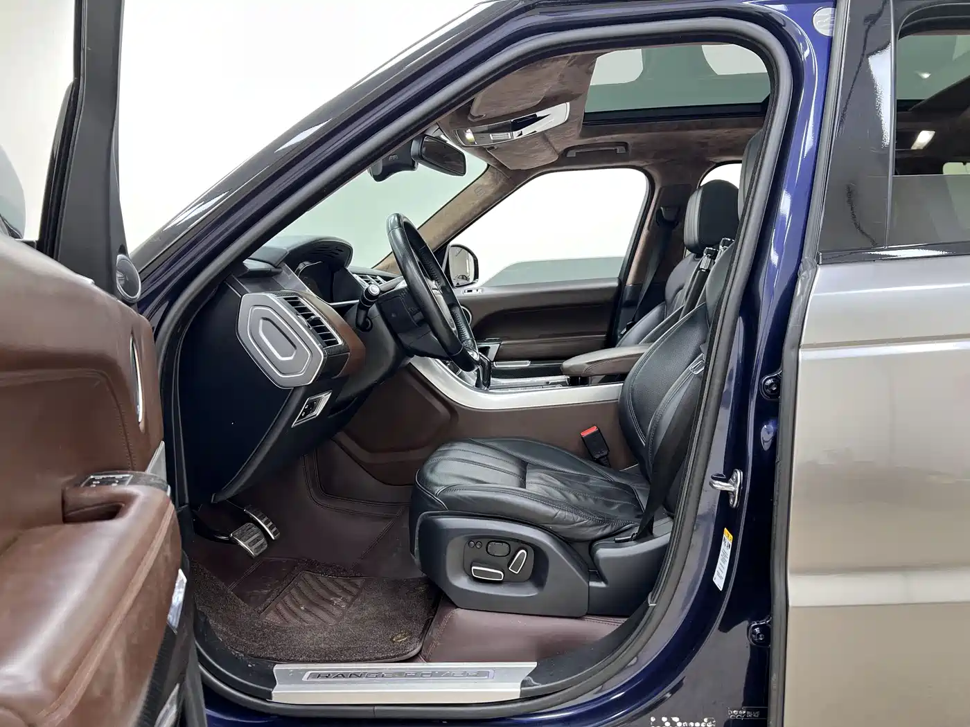 Land Rover Range Rover Sport 2014 3.0 SC V6 HSE фото 9