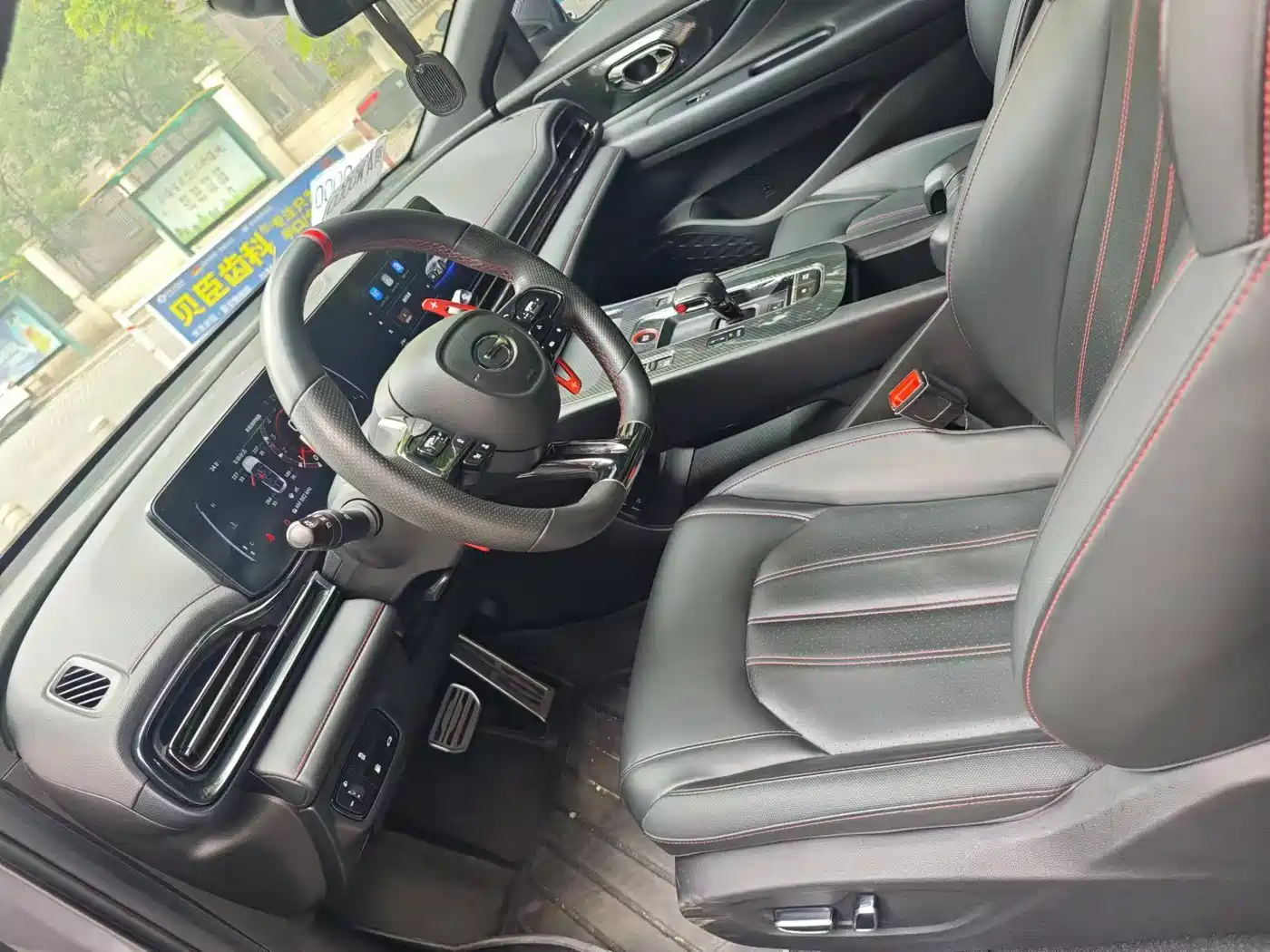 GAC Trumpchi Trumpchi Emkoo 2021 270T DCT J15 Edition фото 6