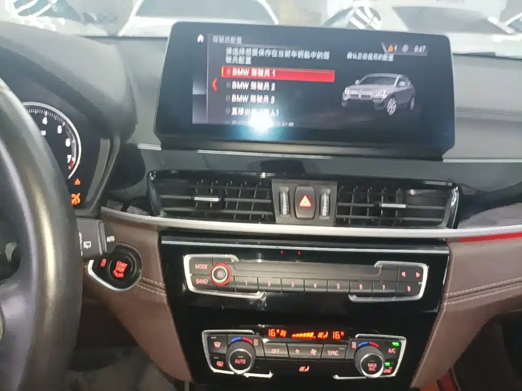 BMW X2 2022 2021 Facelift sDrive25i M Off-Road Package