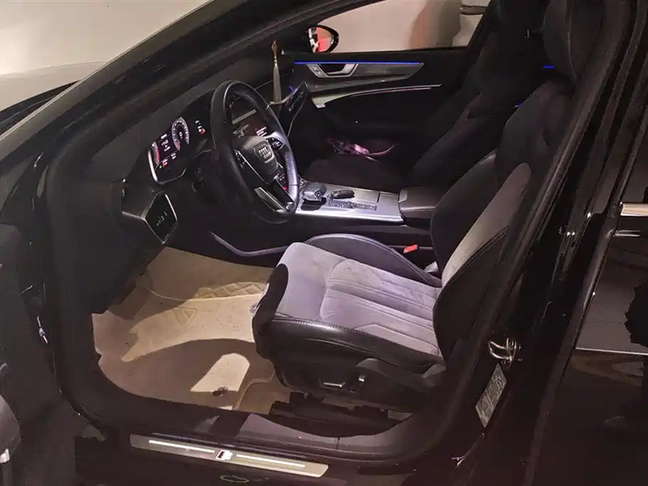 Audi A6L 2023 45 TFSI quattro Premium Dynamic фото 9