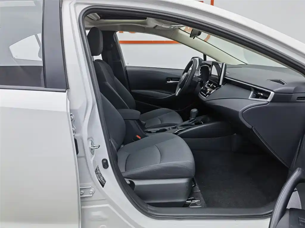 Toyota Corolla 2021 TNGA 1.5L CVT Elite Edition фото 23