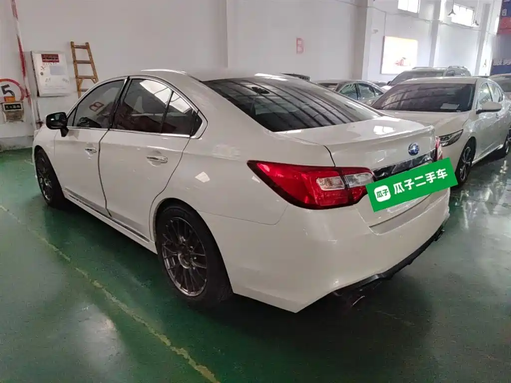 Subaru Legacy 2018 2.5i AWD Glory Edition EyeSight фото 23