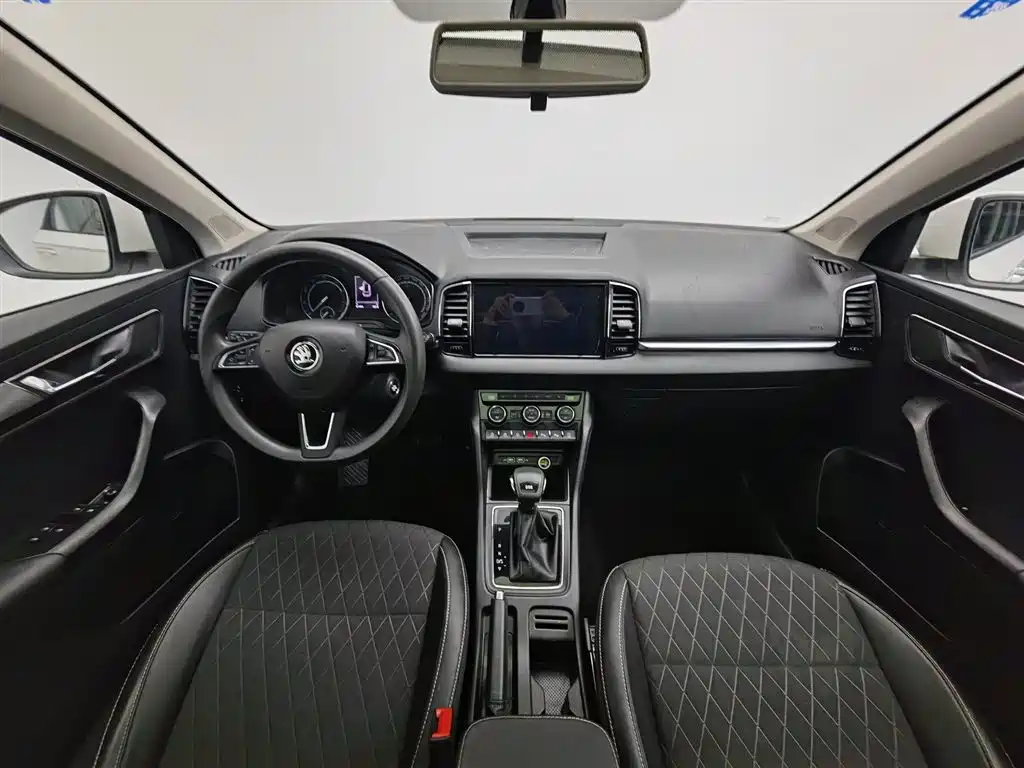 Škoda Karoq 2019 TSI280 Smart Drive Premium Edition China VI фото 5
