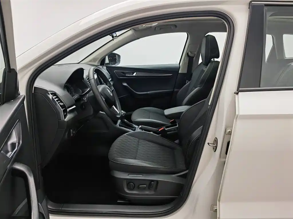 Škoda Karoq 2019 TSI280 Smart Drive Premium Edition China VI фото 10