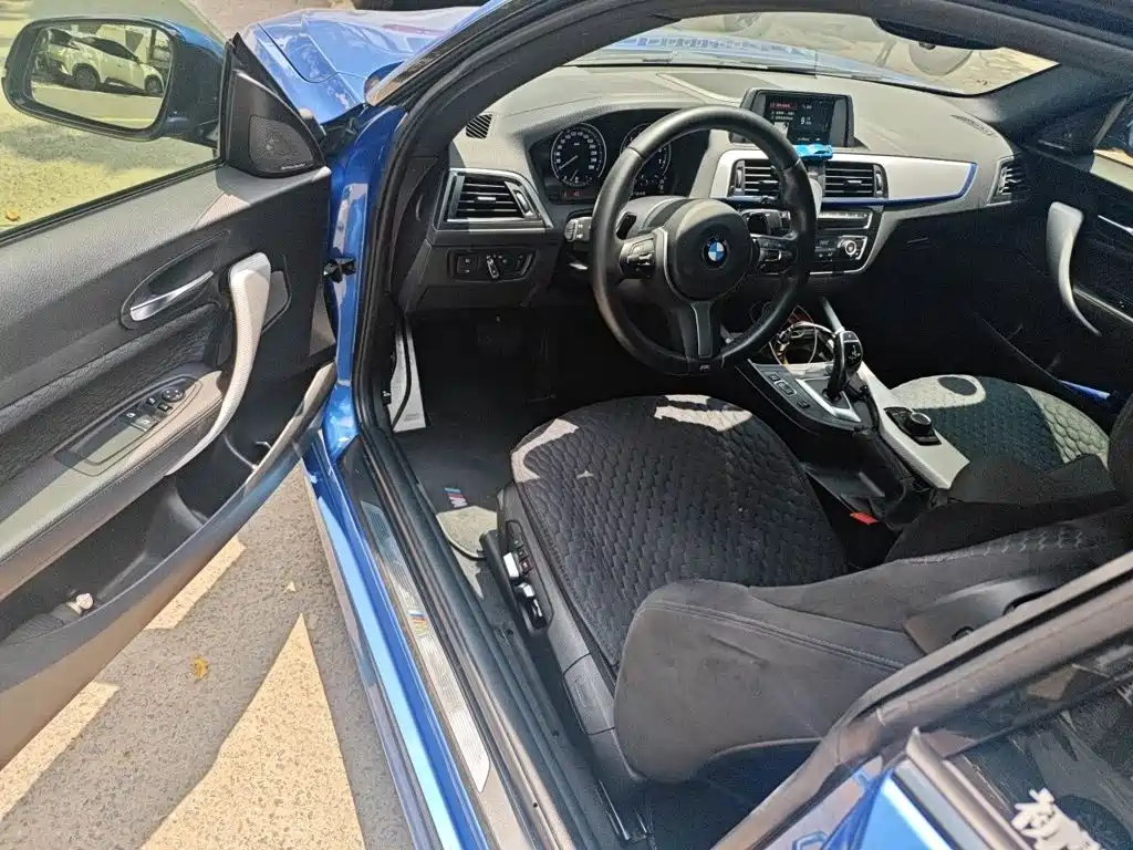 Фото 14 - BMW 2 Series (Import)