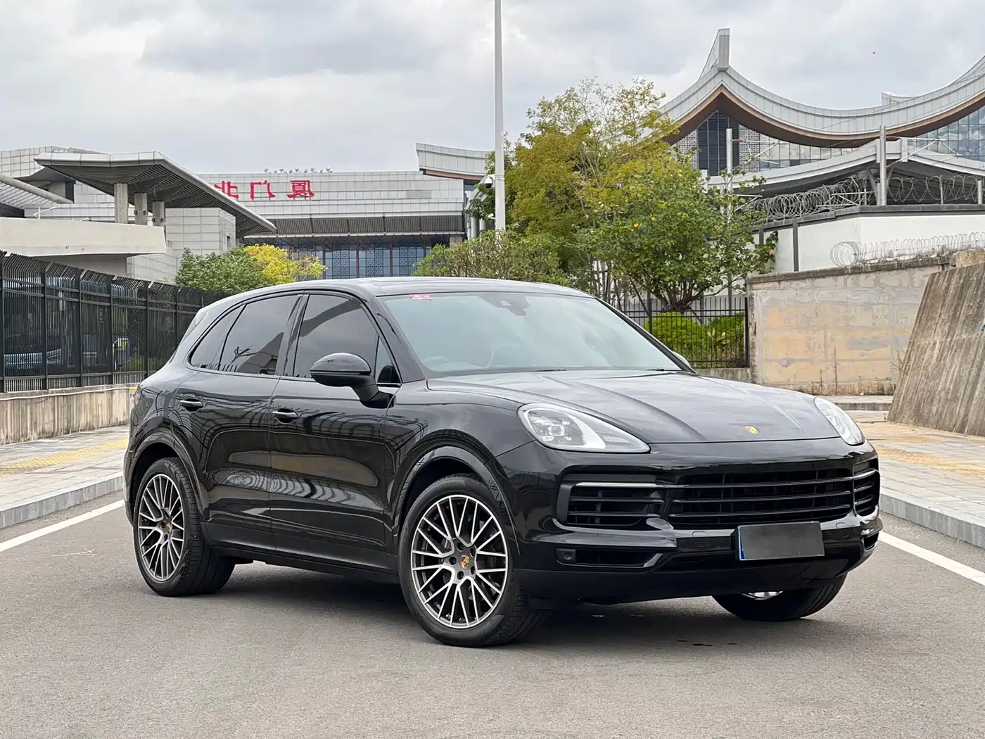 Porsche Cayenne 2019 Cayenne 3.0T фото 3