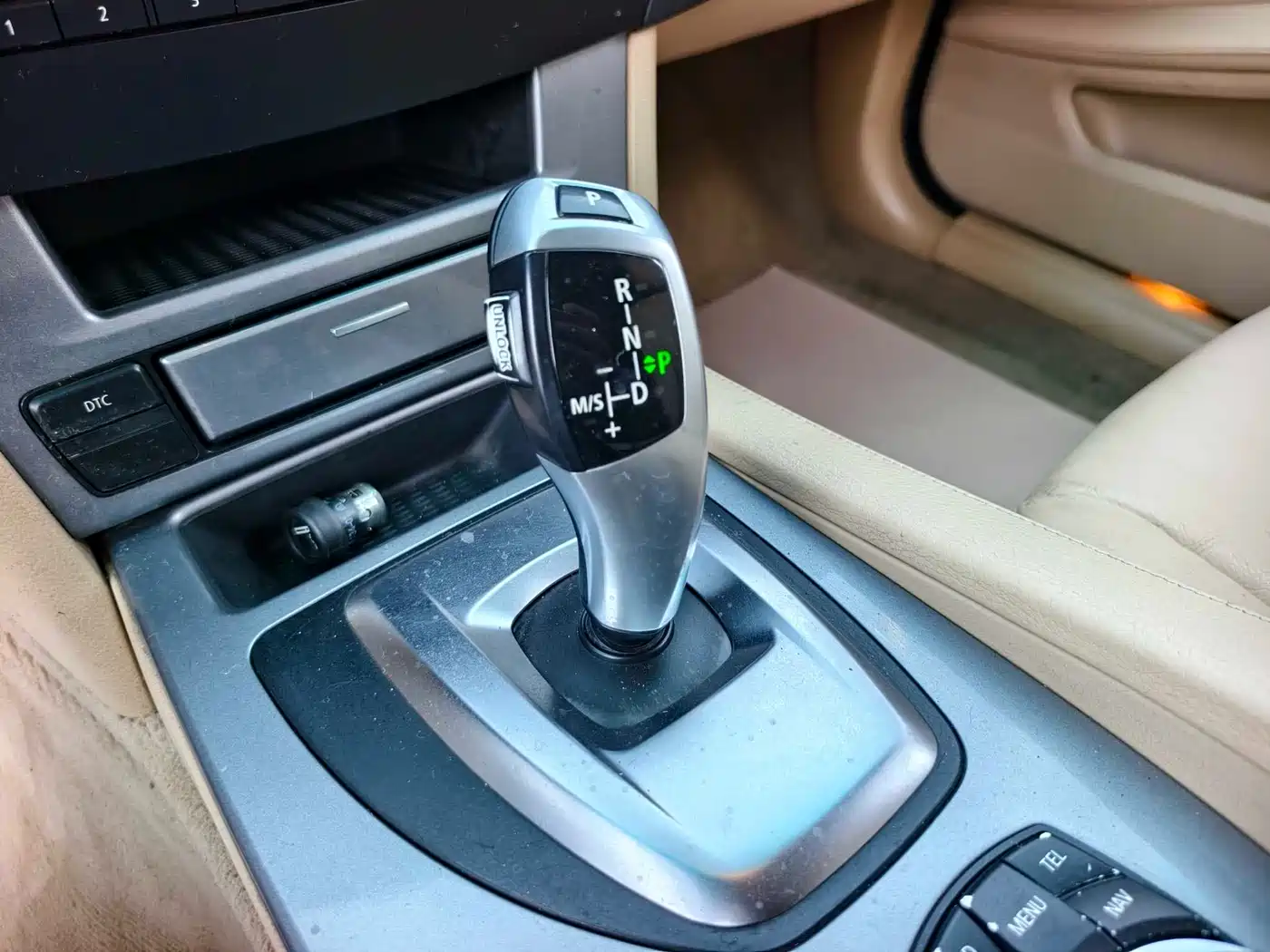 BMW 5 Series 2009 520Li Premium фото 6