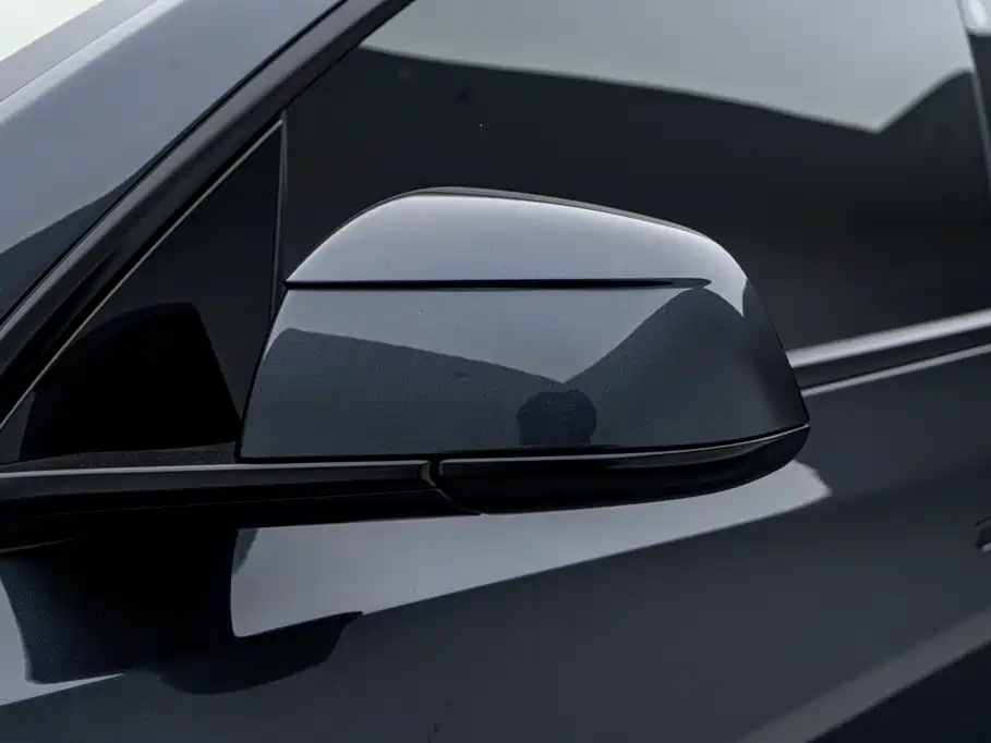 Фото 12 - Tesla Model Y