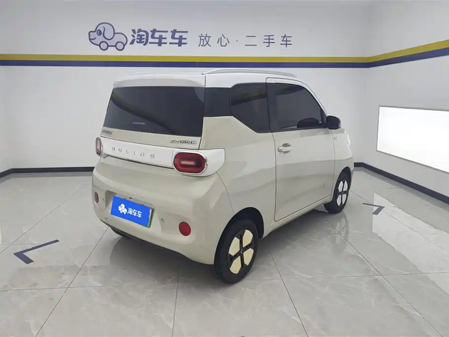 Фото 3 - Wuling Motors Hongguang MINIEV