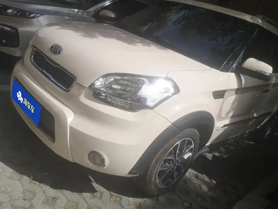 Kia Soul 2013 1.6L AT Premium