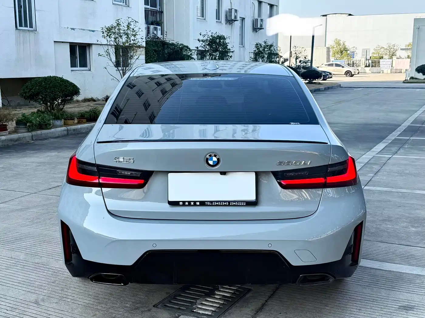 BMW 3-SERIES