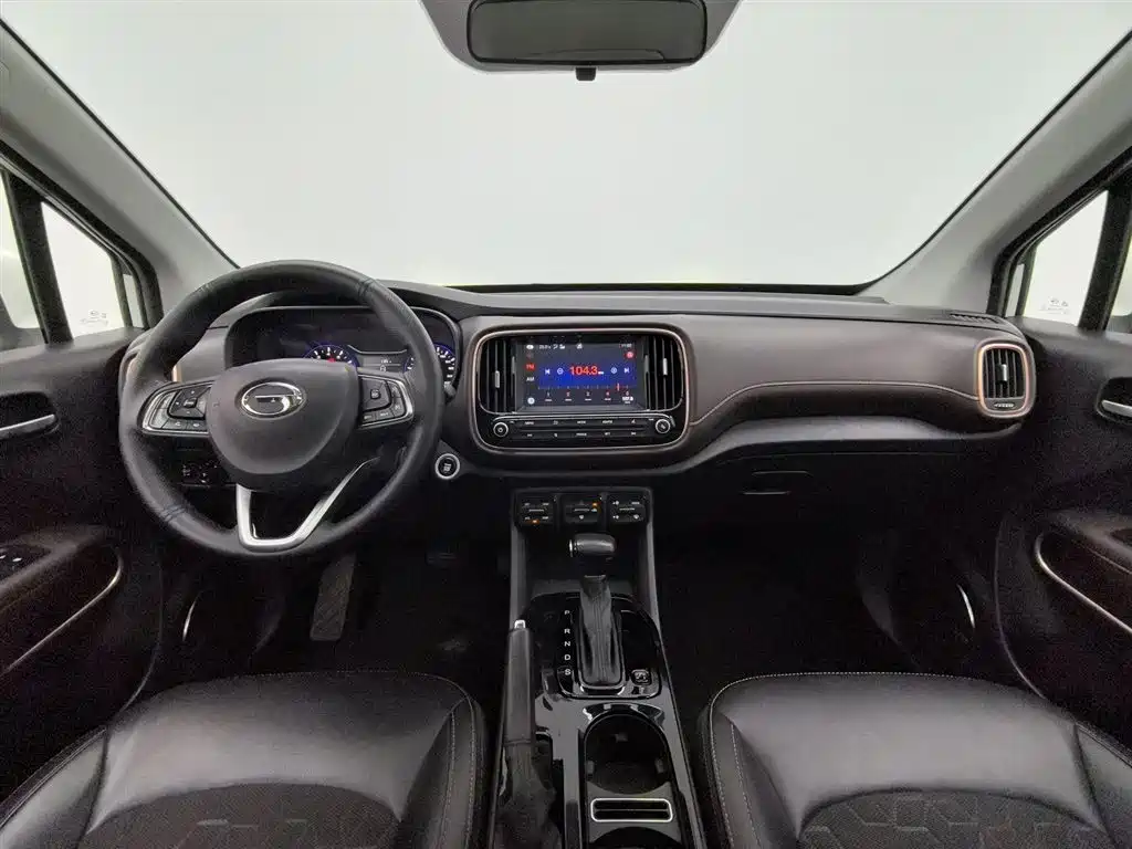 GAC Trumpchi Trumpchi GS3 2017 200T Automatic Elite фото 5